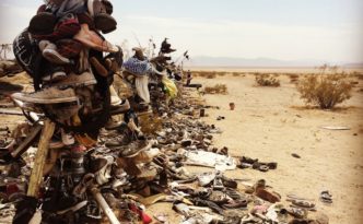 big-rice-shoe-fence
